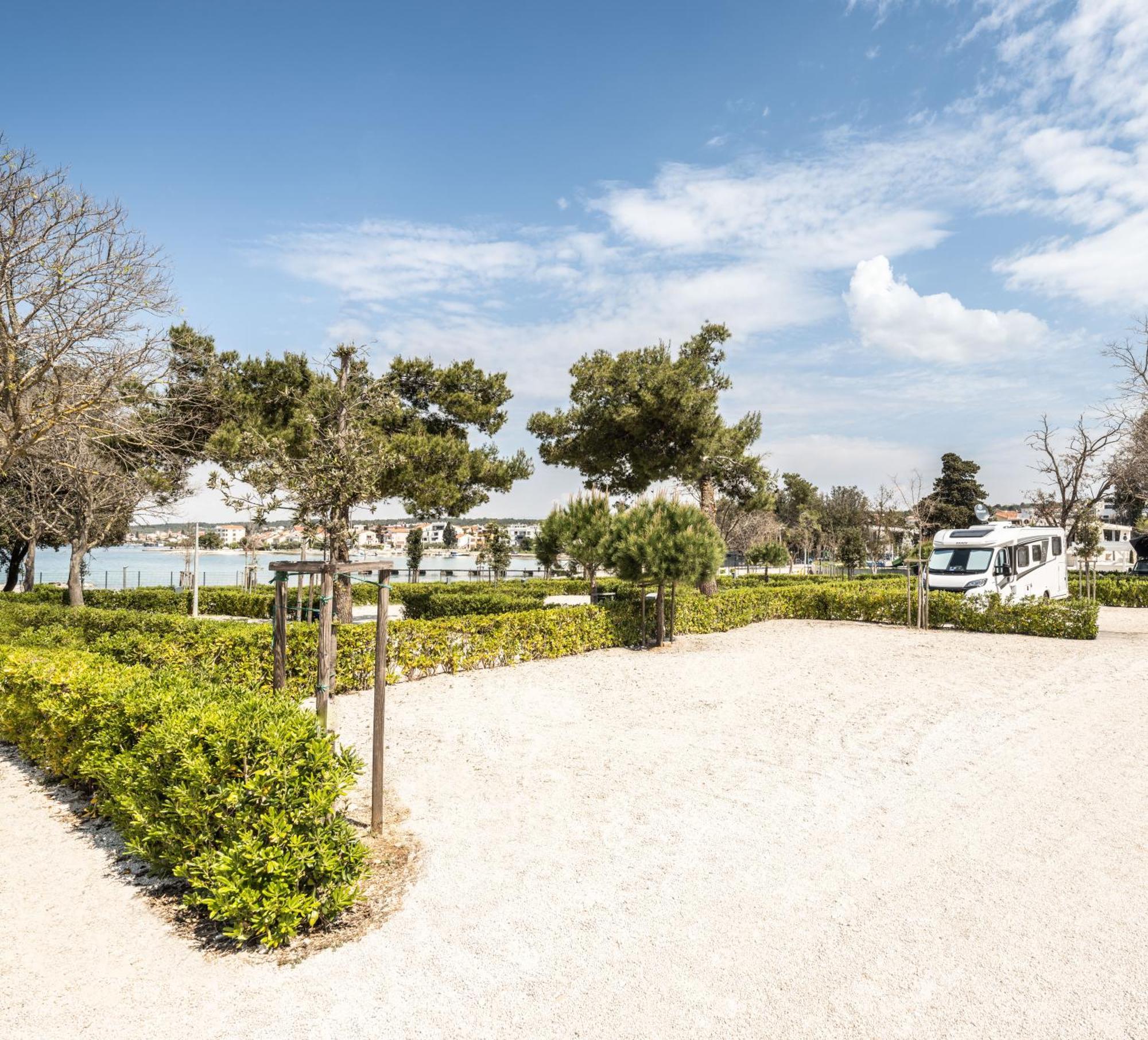 Falkensteiner Premium Mobile Homes And Camping Zadar Luaran gambar Camping in Spain